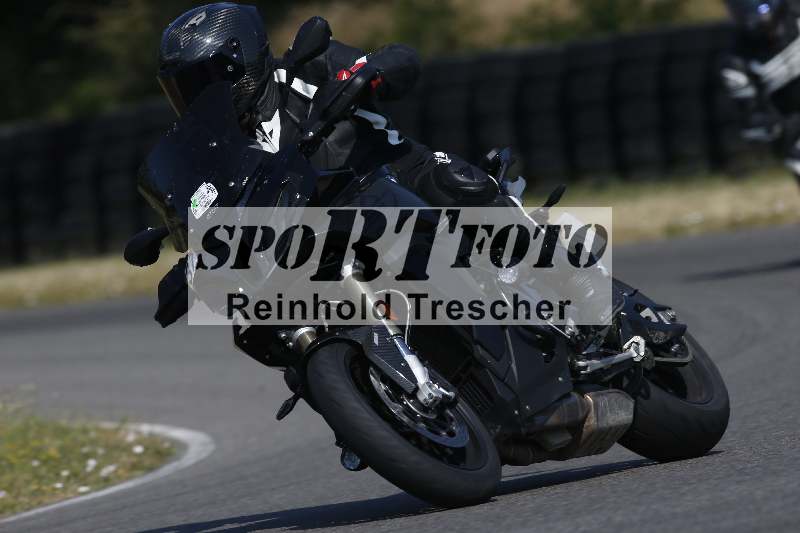 Archiv-2023/28 05.06.2023 Moto Club Anneau du Rhin/blanc-novice/37